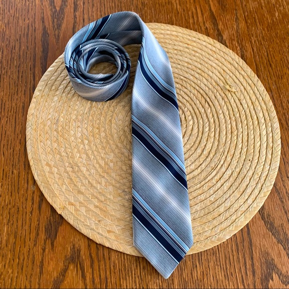 Christian Dior Made In Canada Men Neck Tie - Picture 1 of 11